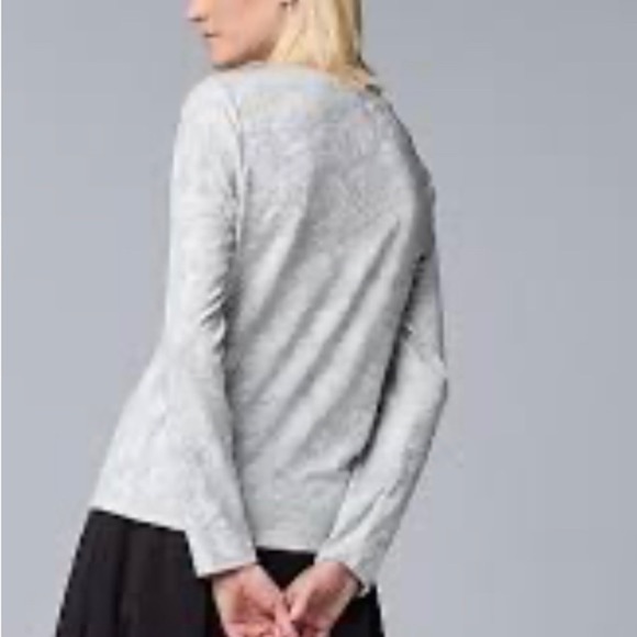 Simply Vera Vera Wang Gray Crewneck Sweater - Picture 2 of 6